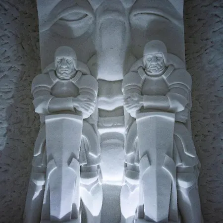 Hotell Snow Village 3*