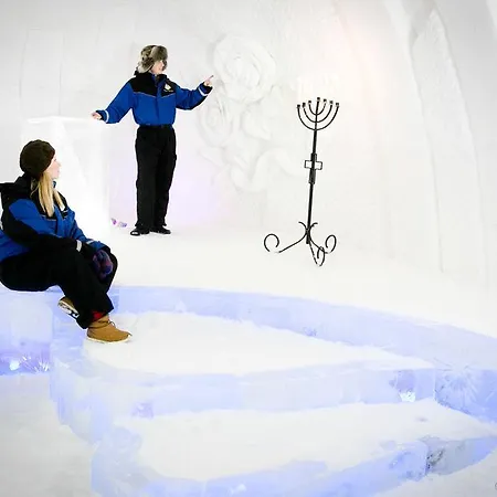 Lapland Snow Village فندق 3*