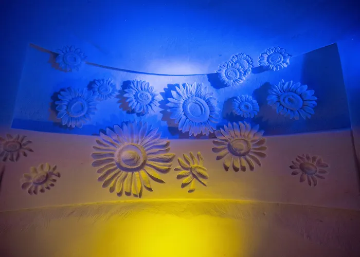 Lapland Snow Village 3*